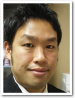 岩永 牧人氏